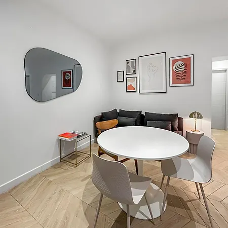 Hebergements Modernes & Cosy A T3 Et T2 Elegants Apartment Arles