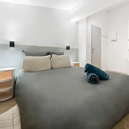 Hebergements Modernes & Cosy A T3 Et T2 Elegants Apartment *